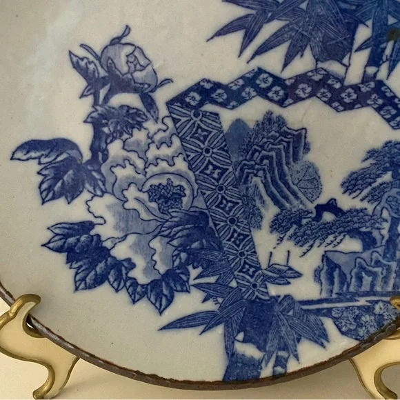 Antique Japanese Porcelain Igezara PlateFlow Blue Brown Scalloped Edge